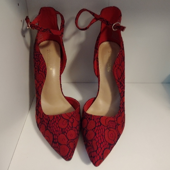 Shoedazzle Kiely Ankle Strap Pumps - Picture 2 of 5